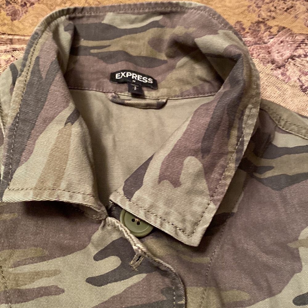 Express Camouflage Jacket With Buttons - image 7